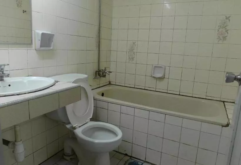 ホテル Silverwood Inn