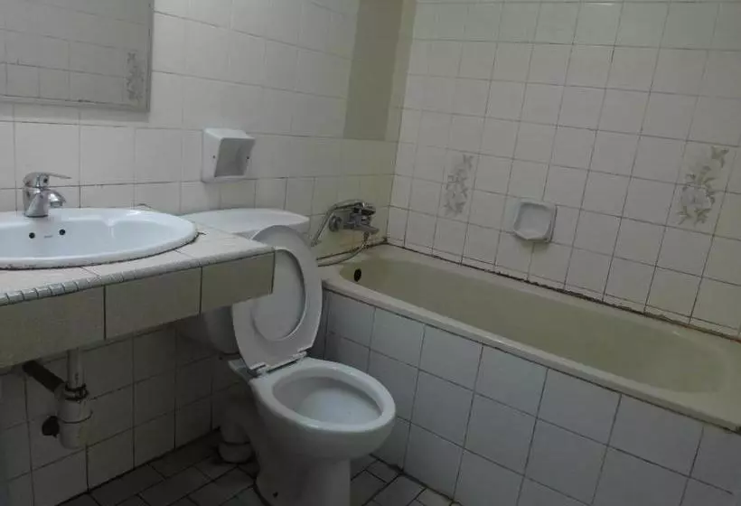 ホテル Silverwood Inn