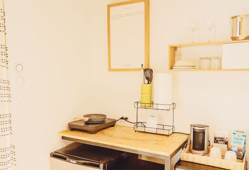 هتل Tamboo Beside The Pointe