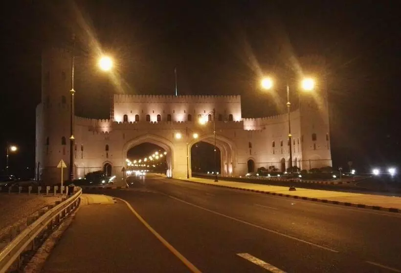 هتل Tanuf Residency