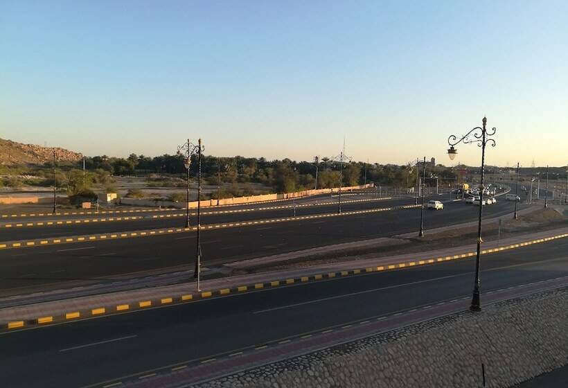 هتل Tanuf Residency