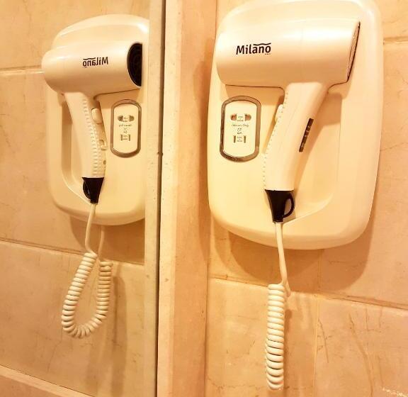 هتل Tanuf Residency