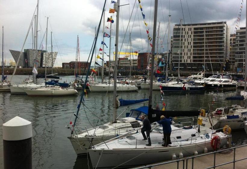 فندق Titanic View Apartment