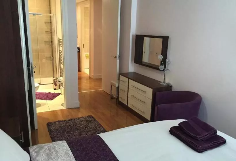 هتل Titanic View Apartment