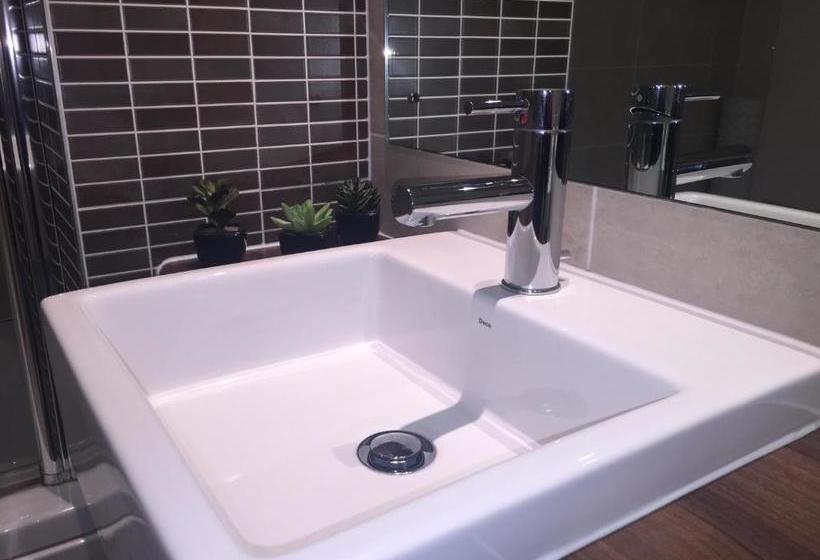 בית מלון כפרי Titanic View Apartment