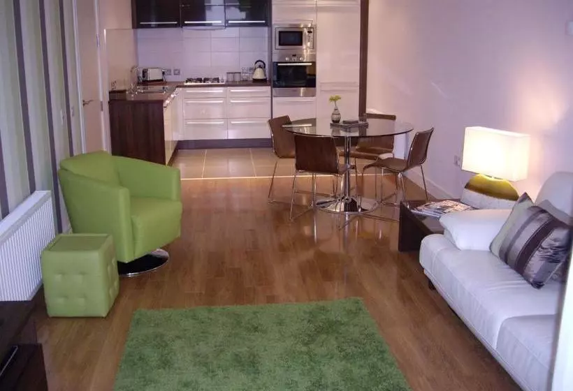 هتل Titanic View Apartment