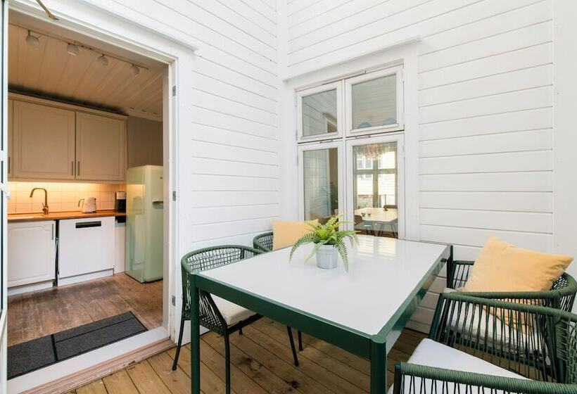 Hotel To Sostre Guesthouse