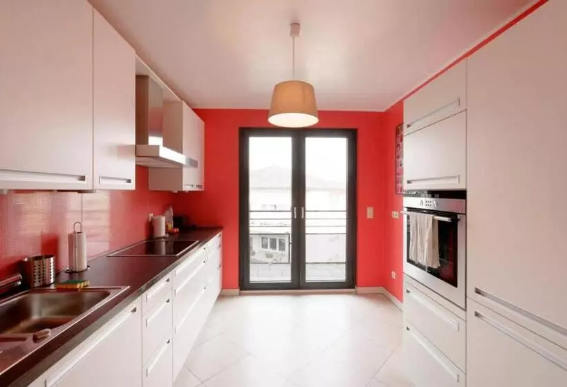 هتل Topfloor Luxembourg Ville