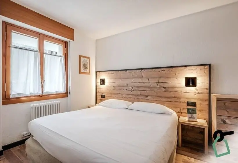 ホテル Hotiday Apartments La Thuile