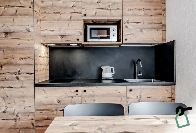 ホテル Hotiday Apartments La Thuile