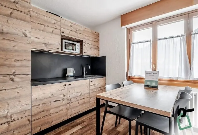 ホテル Hotiday Apartments La Thuile
