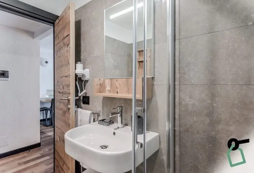 ホテル Hotiday Apartments La Thuile