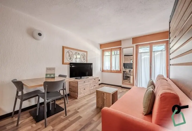 ホテル Hotiday Apartments La Thuile