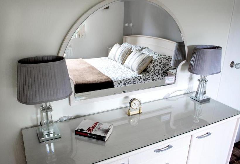 Hotel Affric Luxury Self Catering Accommodation