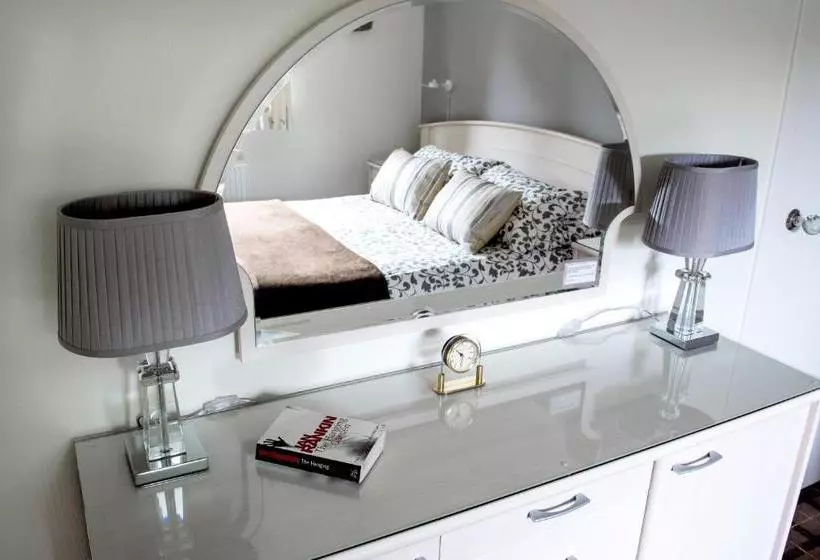 Hotelli Affric Luxury Self Catering Accommodation