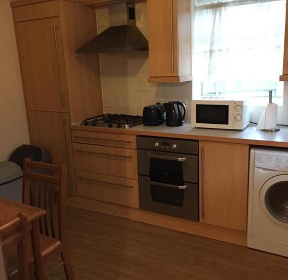 בית מלון כפרי Amama's Cabin