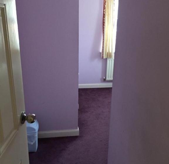 בית מלון כפרי Amama's Cabin