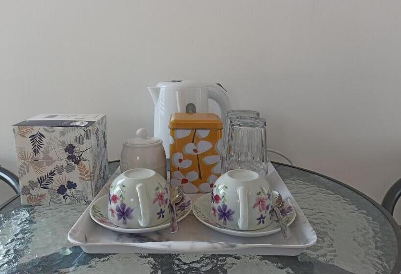 فندق Arena House