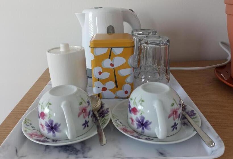 فندق Arena House