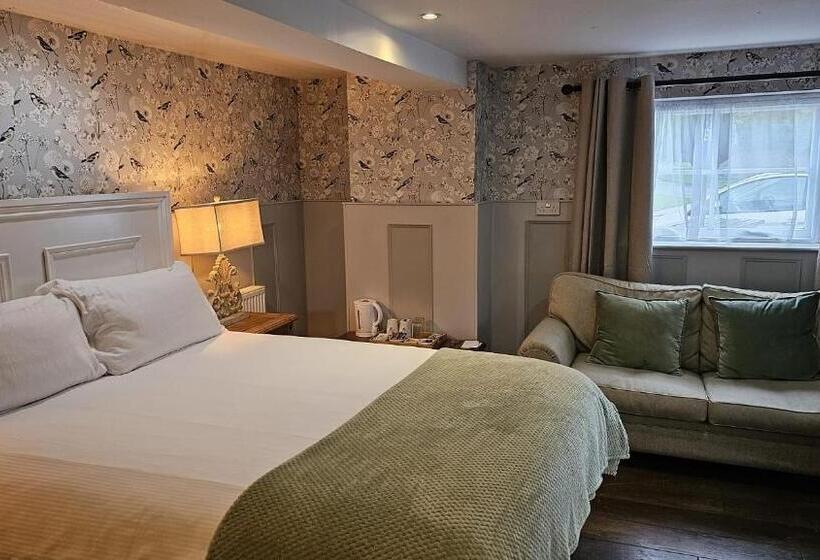 فندق College Arms