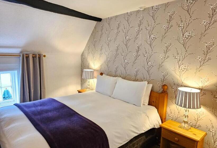 فندق College Arms