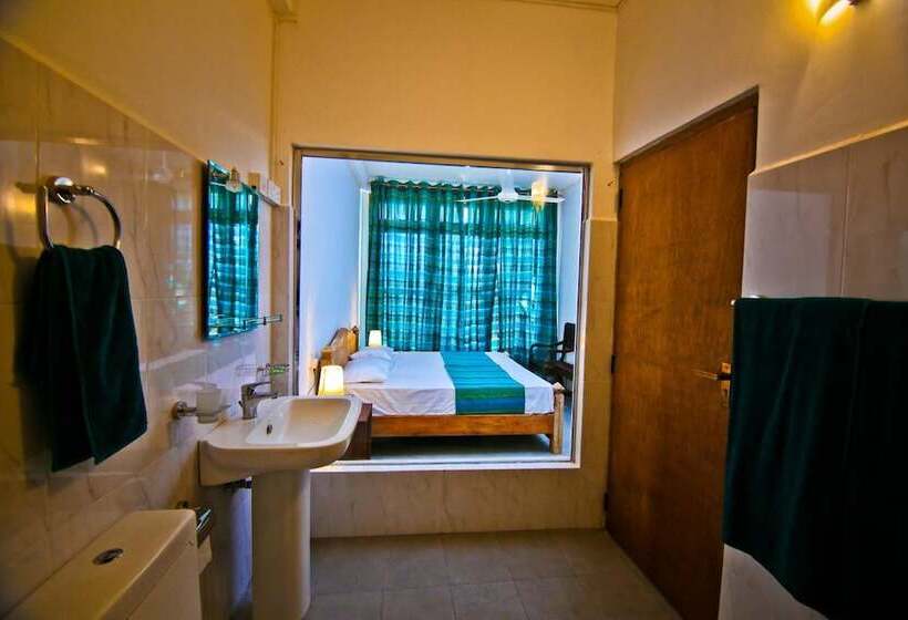 ホテル Ella Alpine Resort