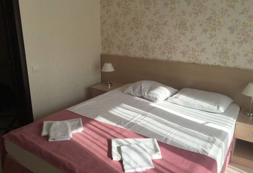 בית מלון כפרי Elpida