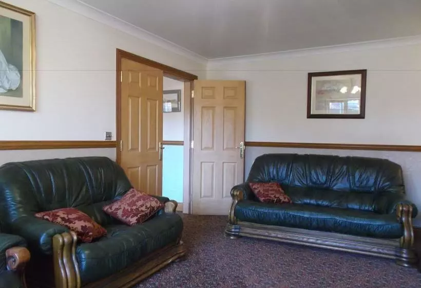 ホテル Enfield House And Cottages