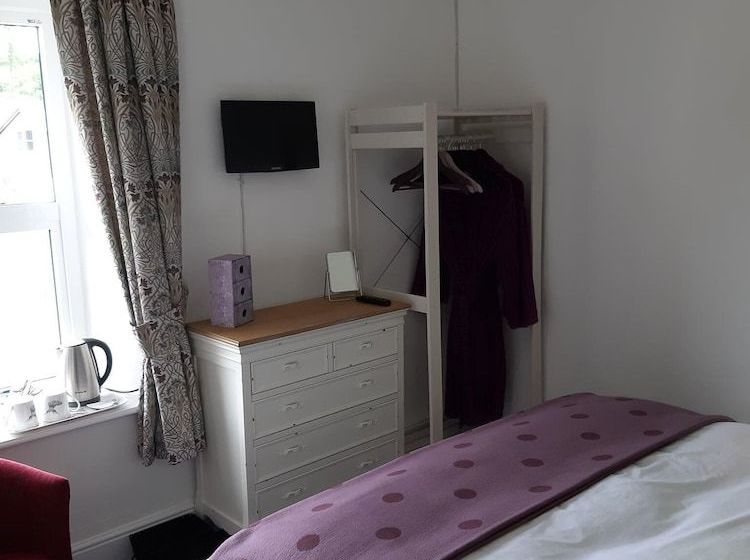 Отель Exmoor Lodge