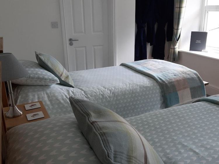 Отель Exmoor Lodge