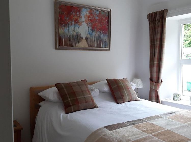 Отель Exmoor Lodge