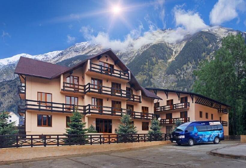 בית מלון כפרי Gala Alpik