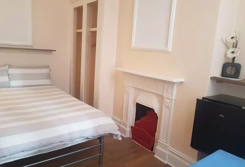 هتل Glenfield Lodge Guest House