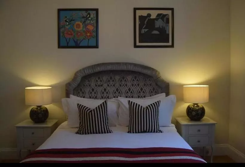 Hotel Haldon Priors
