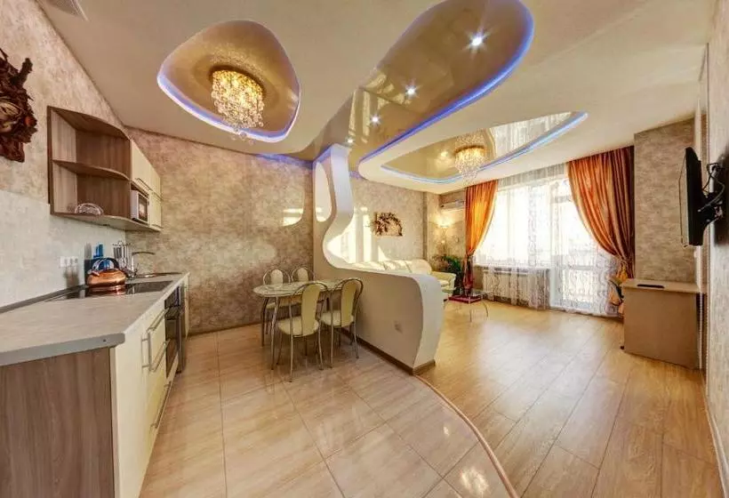 ホテル Innhome Apartments - Bratiev Kashirinykh