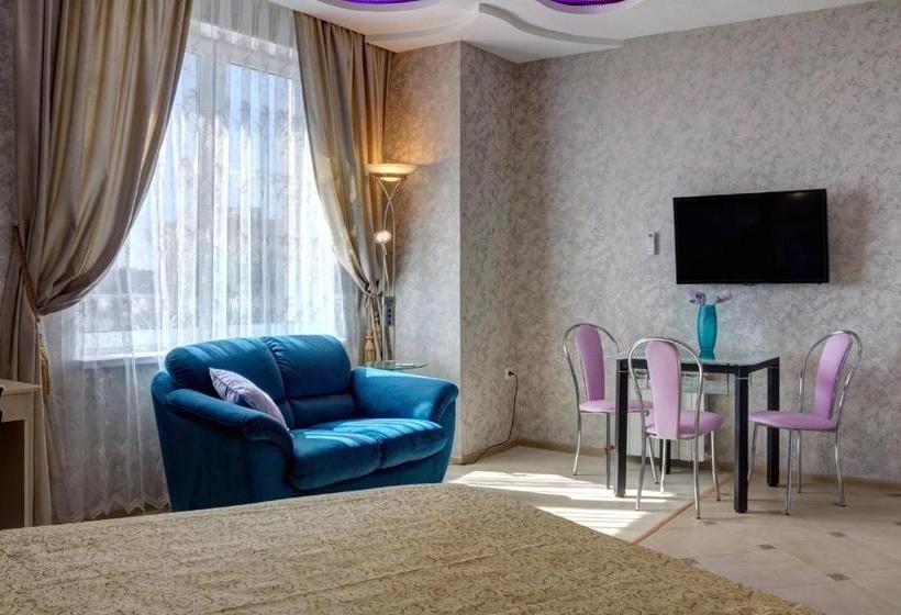 فندق Innhome Apartments - Bratiev Kashirinykh