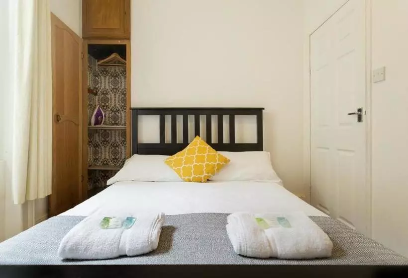 ホテル Innit Rooms Brighton