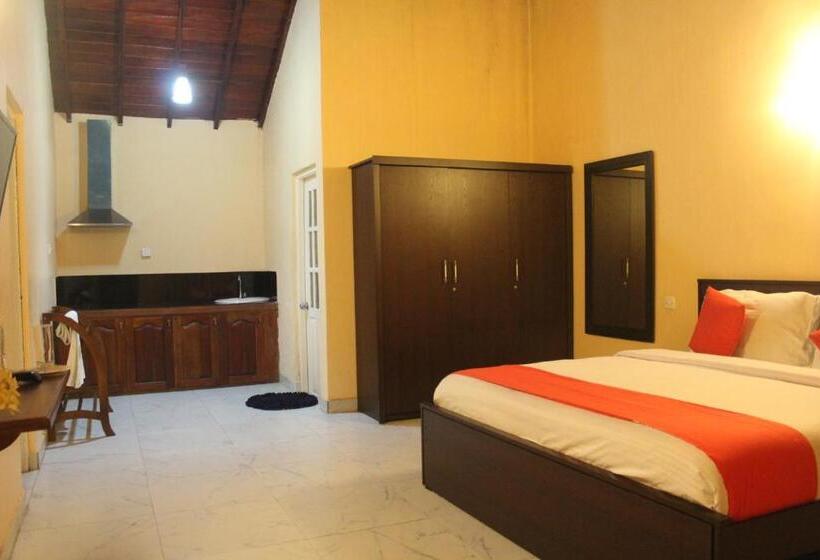 ホテル Maha Royal