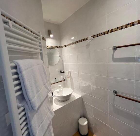 هتل Manoir Du Parc