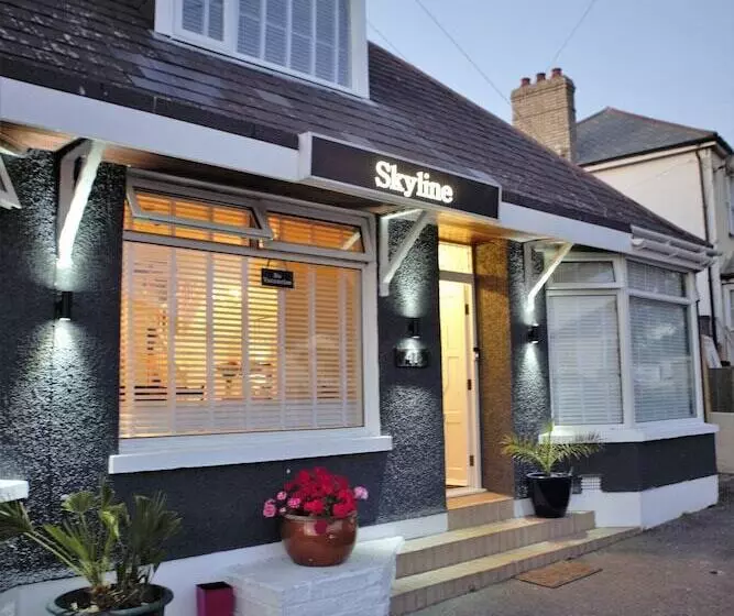 Hotelli Skyline Guesthouse