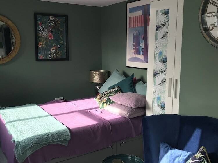 호텔 Skyline Guesthouse