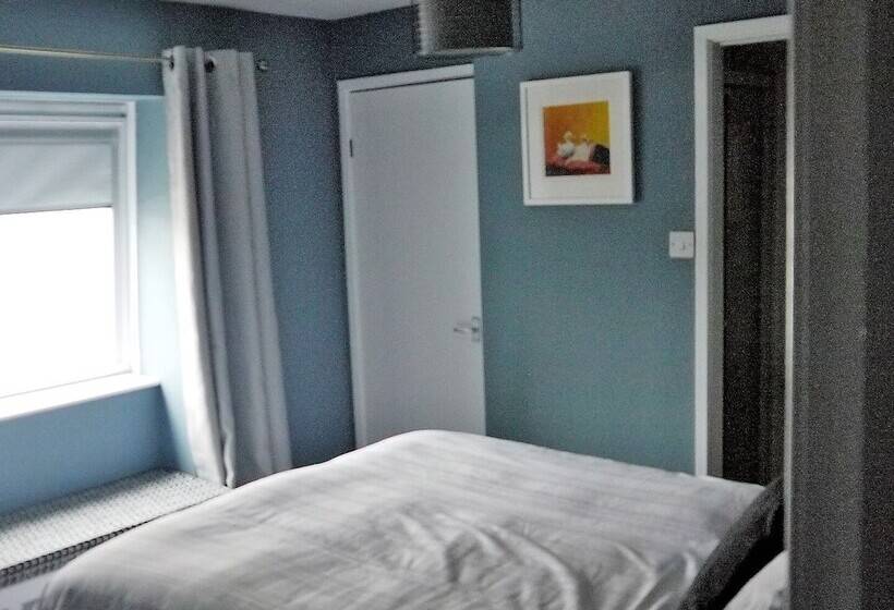 호텔 Skyline Guesthouse