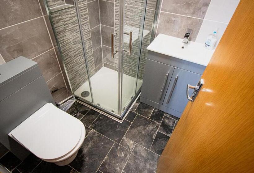 The Ben Mhor Hotel, Bar & Restaurant