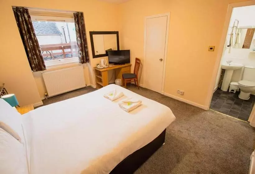 The Ben Mhor Hotel, Bar & Restaurant