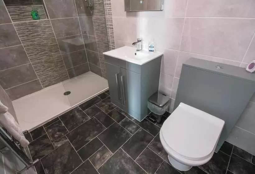 The Ben Mhor Hotel, Bar & Restaurant