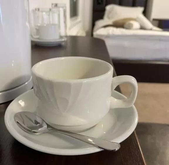 ホテル The Charles