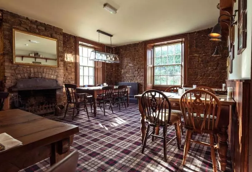 Hotelli The Greyhound Inn