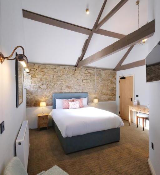 فندق The Greyhound Inn