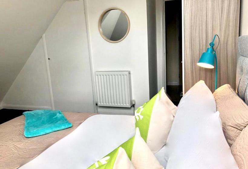 호텔 The Rana Apartments