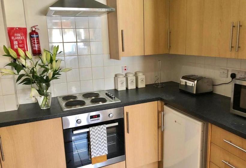 호텔 The Rana Apartments